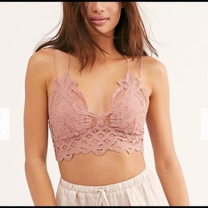 Laced Bra/crop too